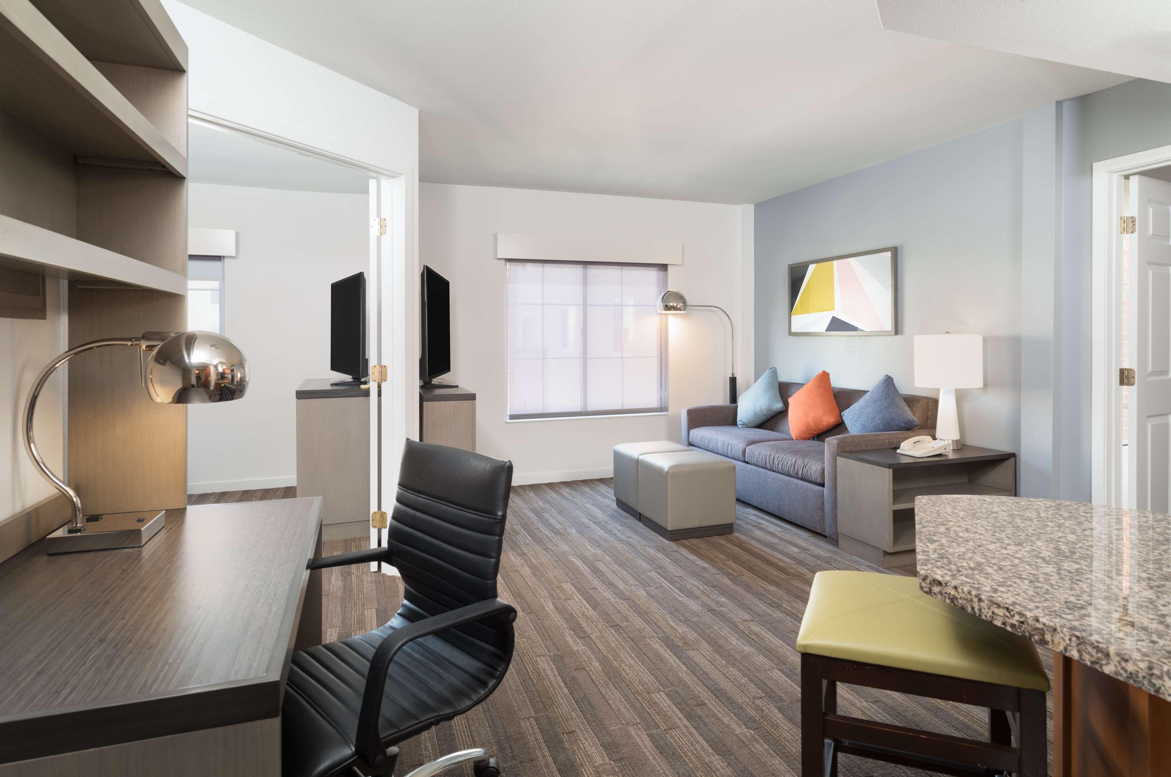 Hyatt House Hotel 3*